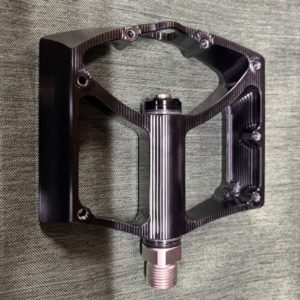 ペダルノ（ジェットブラック）