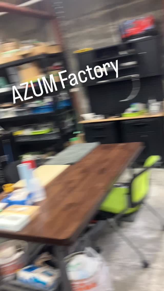 長野県安曇野市を拠点にMTBパーツ企画製作製造しています。

MTBペダルを製造している工場風景

我々は開発試作部品製造を生業にしている会社です。

開発試作部品製造で培った技術を元にMTBペダルを作りました。

今後販売に向けて色々な情報発信を行なっていきます。

We are based in Azumino City, Nagano Prefecture, where we plan, design, and manufacture MTB parts.

A glimpse of the factory where our MTB pedals are produced.

Our company specializes in the development and production of prototype components.

Leveraging the technologies we have cultivated through prototype development and manufacturing, we have created our own MTB pedals.

We will continue to share various updates as we move toward future sales.

#mtb #downhill #mtbdownhill #AZUM #AZUMINO
#安曇野MTBコース#ダウンヒル#マウンテンバイク